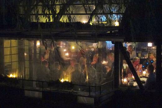 (Re)VISIONS of a Copenhagen Halloween