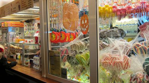 (Re)VISIONS of a Copenhagen Halloween