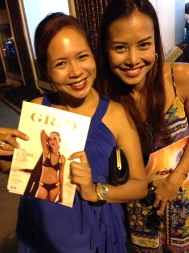 Such lovely ladies in the house, Lugar Bonito's Lee Pangalinan-Llige and model, Luisa Beltran.