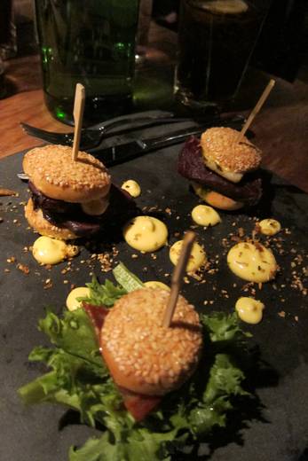 The mini burgers.