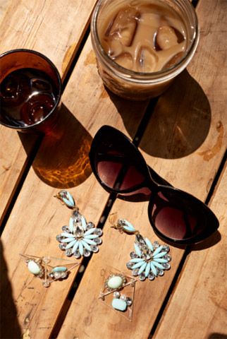 The SM Store x GRID Magazine (Summer destination)