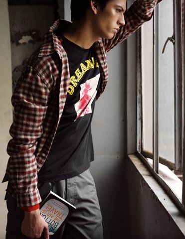 Manual Magazine · Photographer: Lilen Uy · Makeup Artist: Enat Velasco · Grooming: Mama Beya · Model: Alex Maccaskill